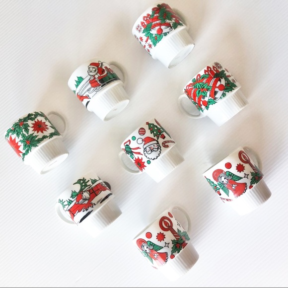 SOLD**Vintage Mid Century 50s 60s Christmas Stacking Cups Mugs Set of 8 - Picture 6 of 16